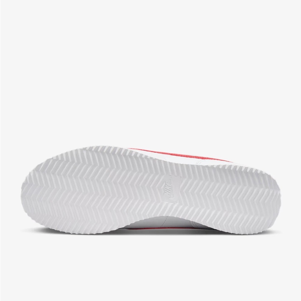 Women Sizes 11.5/12 Nike Cortez Forrest Gump White Red Blue DN1791-108 Ships now - Picture 4 of 8